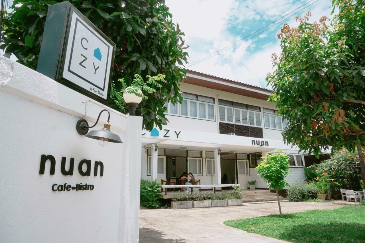 Cozy By Funwahn Bed and Breakfast Chiang Mai Buitenkant foto