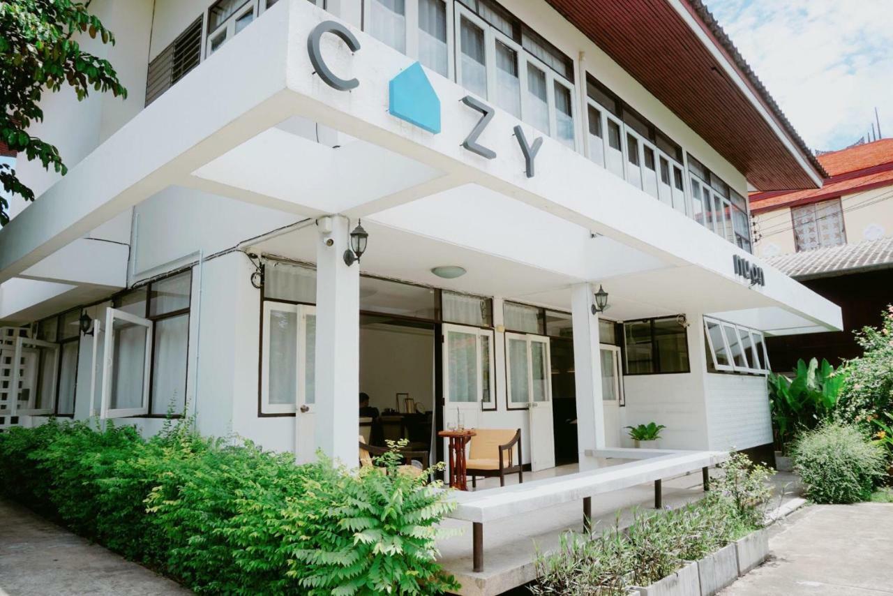 Cozy By Funwahn Bed and Breakfast Chiang Mai Buitenkant foto
