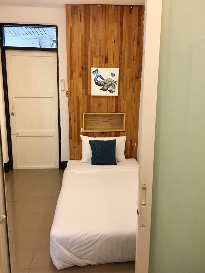 Cozy By Funwahn Bed and Breakfast Chiang Mai Buitenkant foto